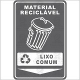 Material reciclável - lixo comum 